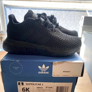Superstar I Adidas Size 6K